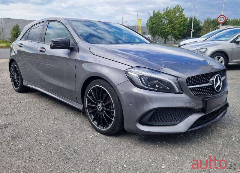 2018' Mercedes-Benz A-Klasse photo #2