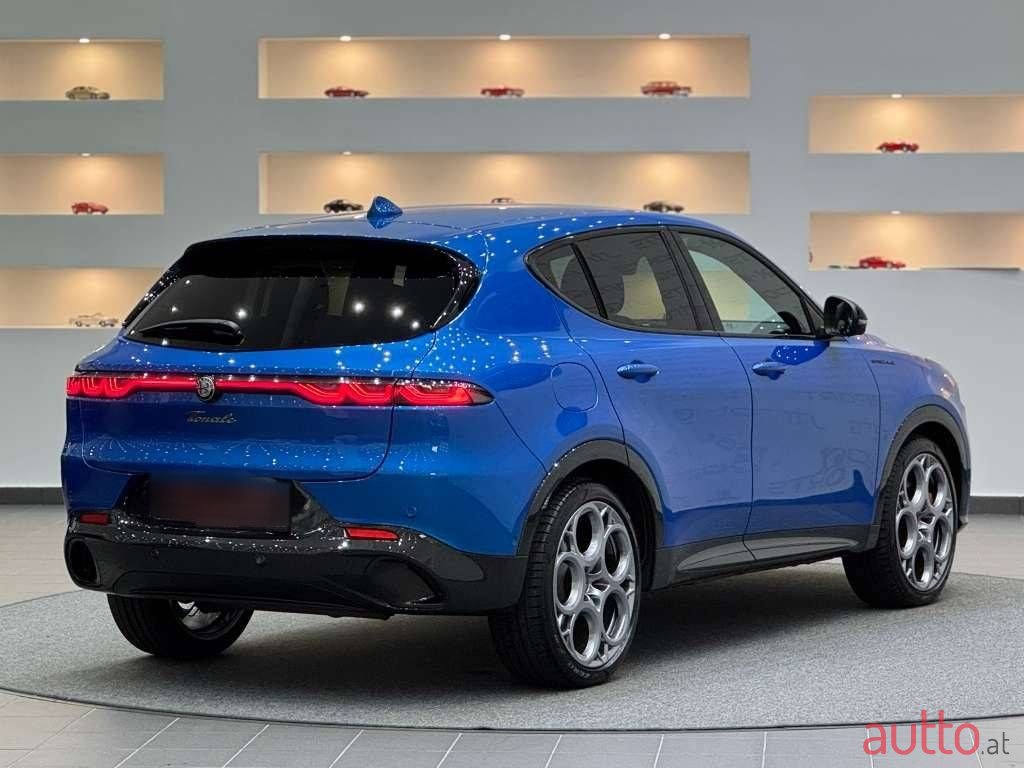 2022' Alfa Romeo Tonale photo #3