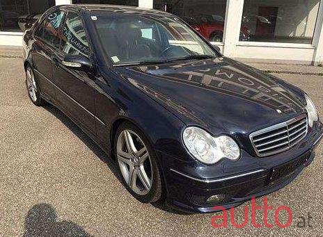 2004' Mercedes-Benz C-Klasse photo #3