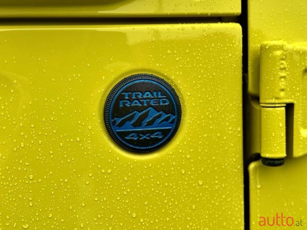 2023' Jeep Wrangler photo #6