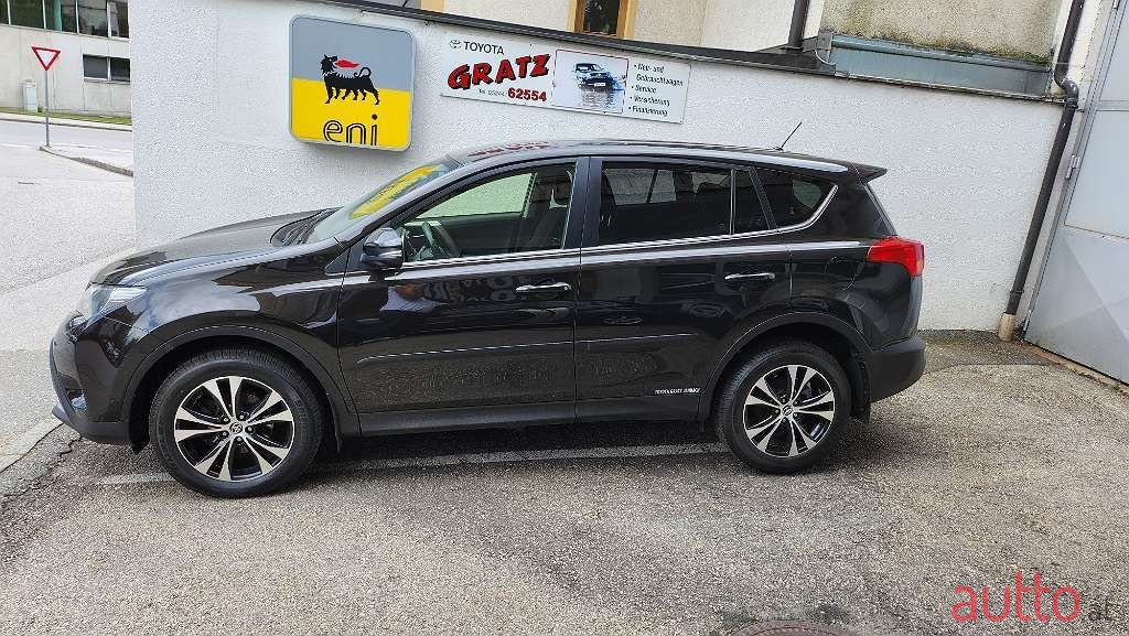 2014' Toyota RAV4 photo #2