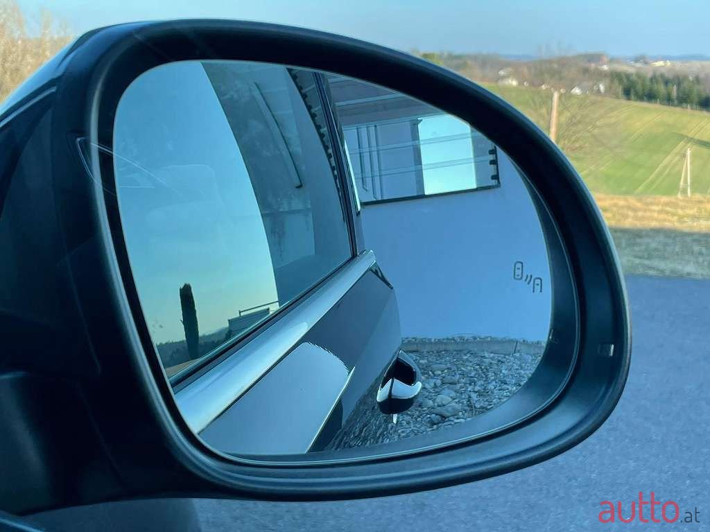 2018' SEAT Alhambra photo #4