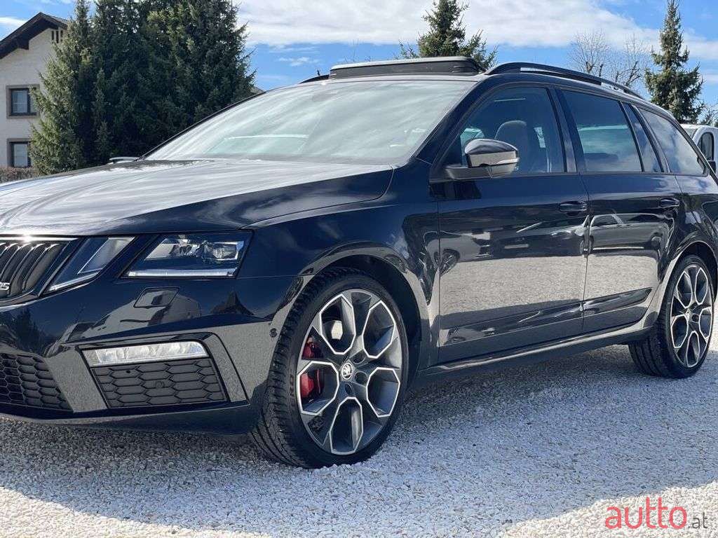 2017' Skoda Octavia photo #2