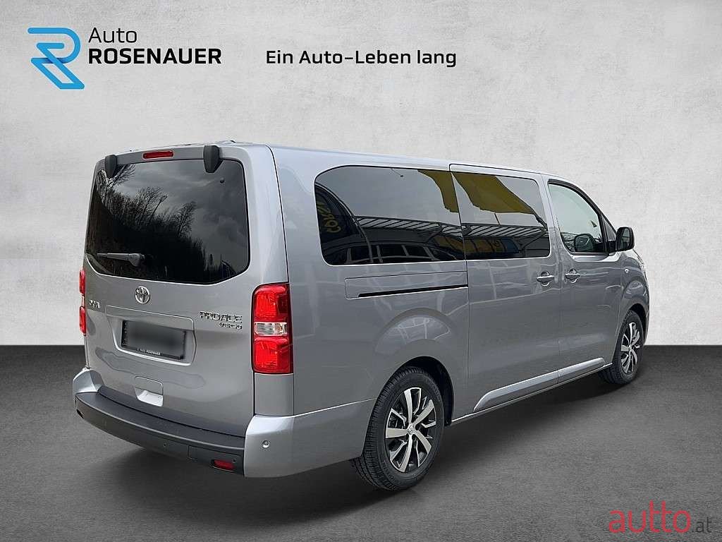 2023' Toyota ProAce photo #4