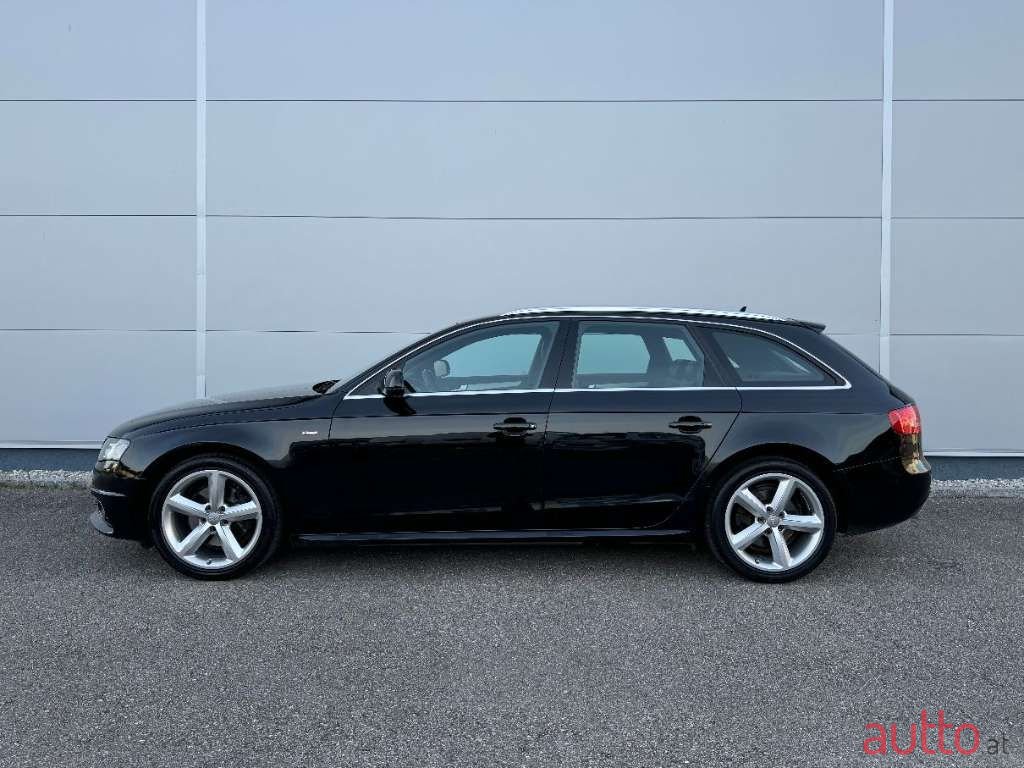 2011' Audi A4 photo #4