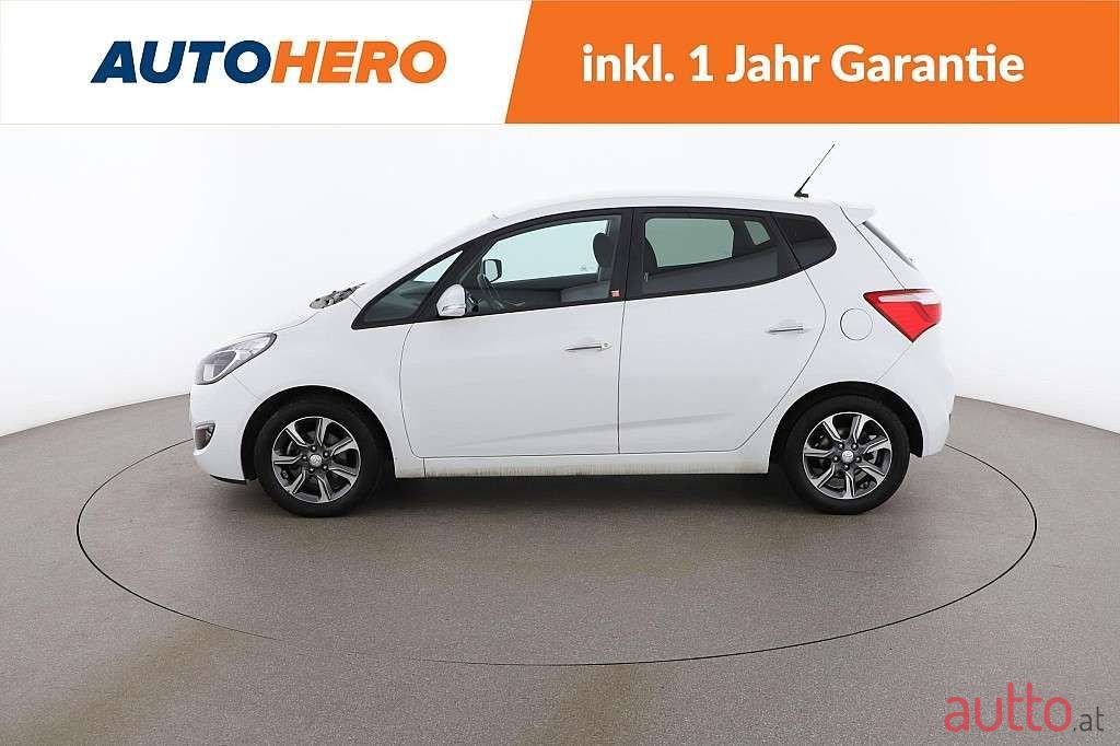 2017' Hyundai ix20 photo #2