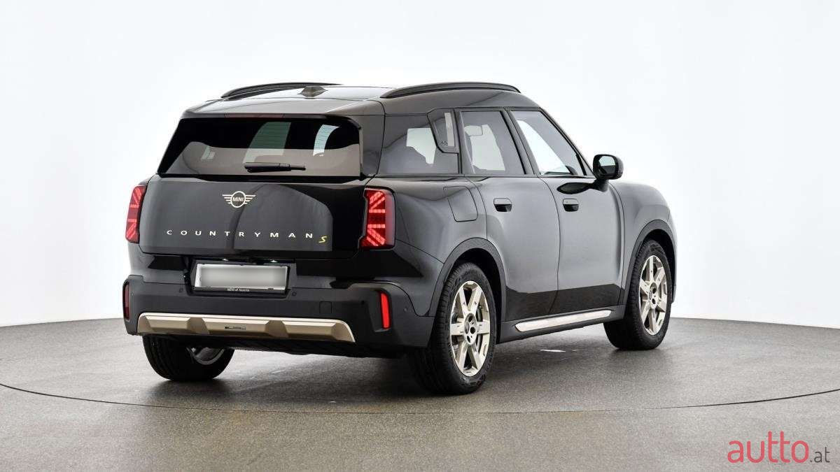 2024' MINI Countryman photo #5