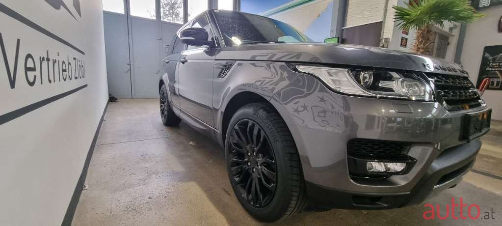 2018' Land Rover Range Rover Sport photo #5