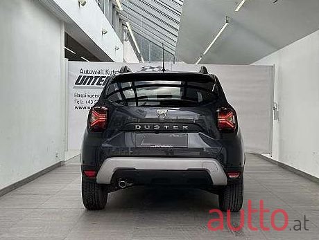 2022' Dacia Duster photo #3