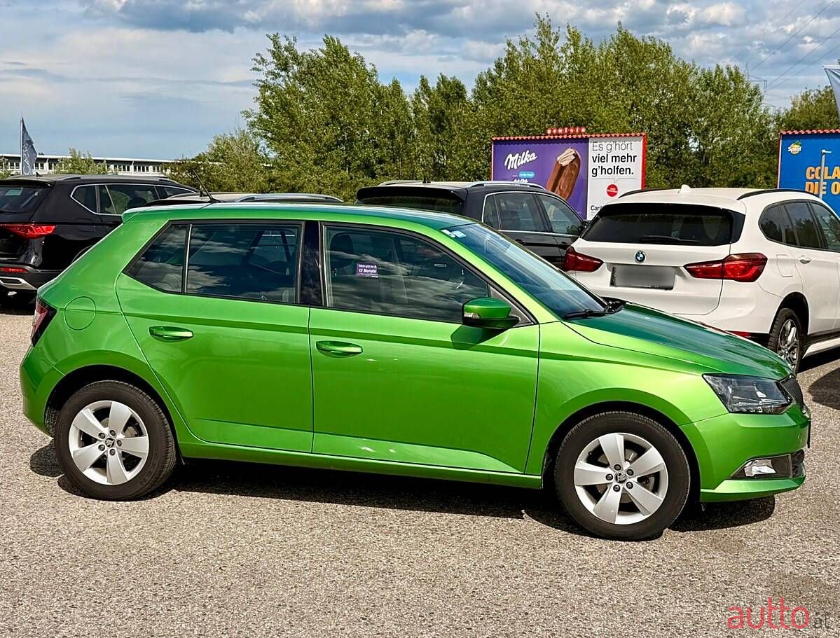 2017' Skoda Fabia photo #1