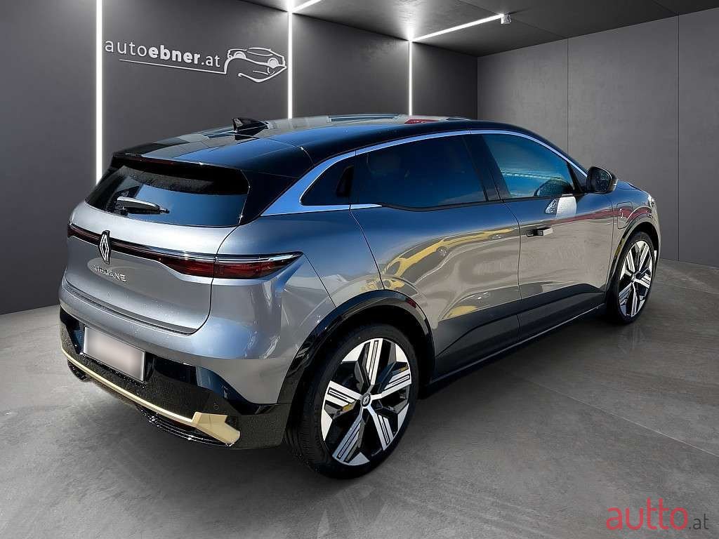 2023' Renault Megane photo #5