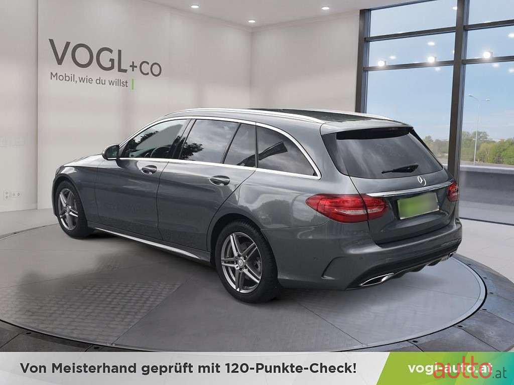 2016' Mercedes-Benz C-Klasse photo #3