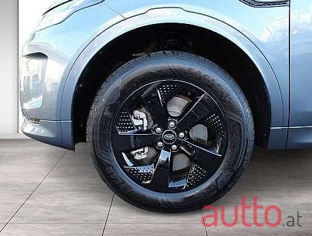 2023' Land Rover Discovery Sport photo #5