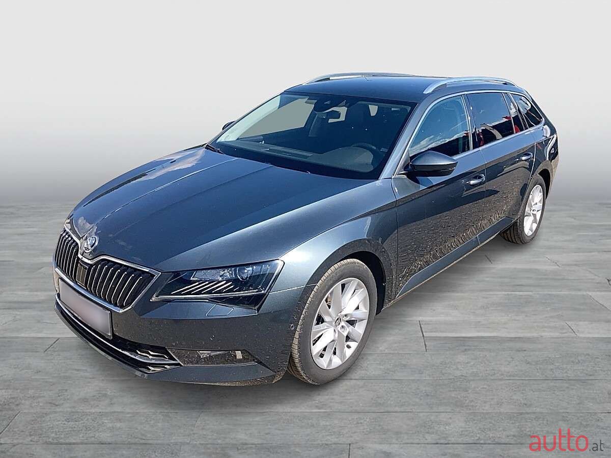 2019' Skoda Superb photo #1