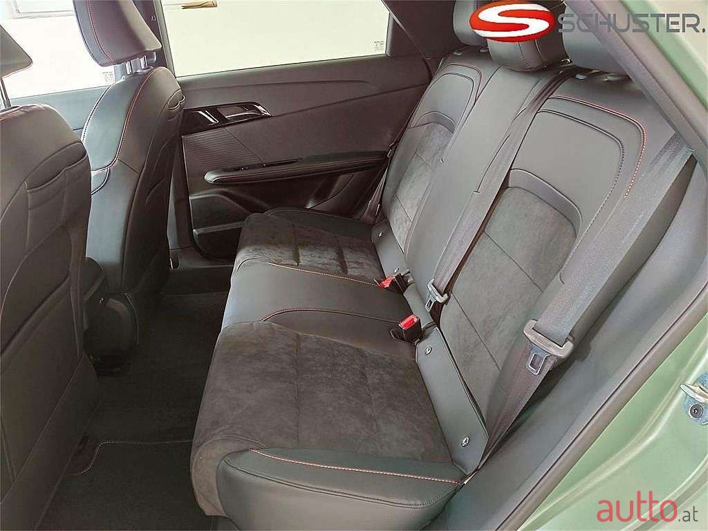 2023' MG MG4 photo #4