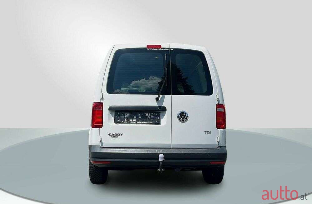 2017' Volkswagen Caddy photo #5