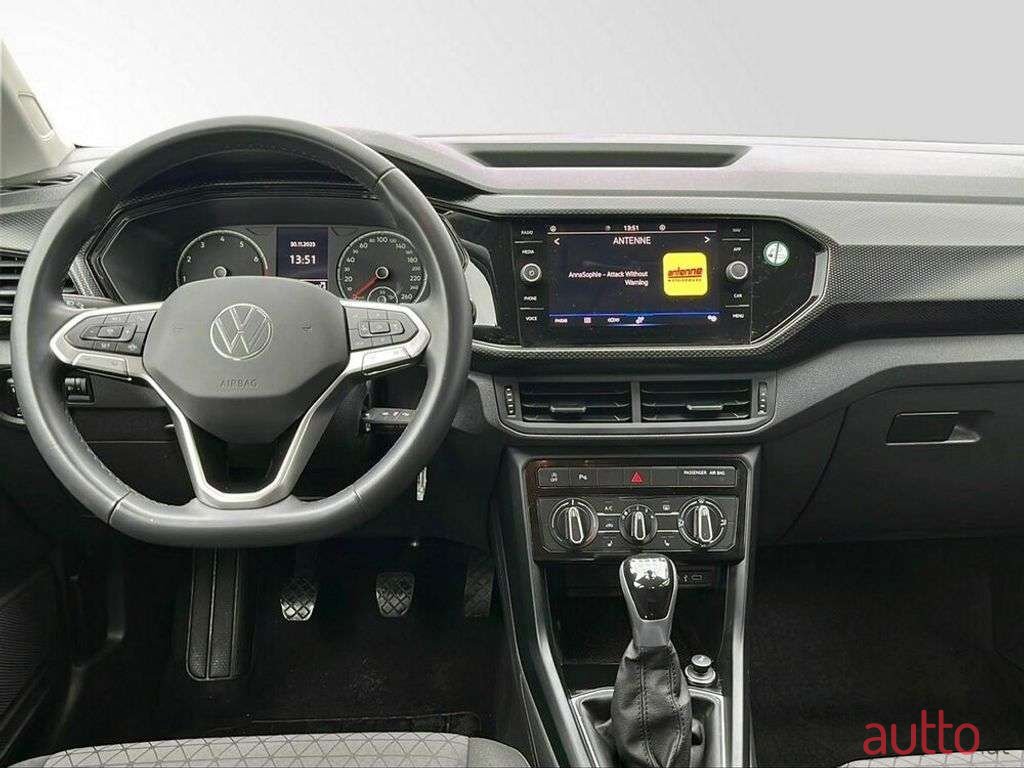 2022' Volkswagen T-Cross photo #6