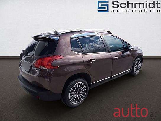 2014' Peugeot 2008 photo #4