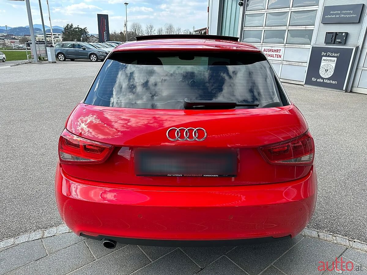 2011' Audi A1 photo #4