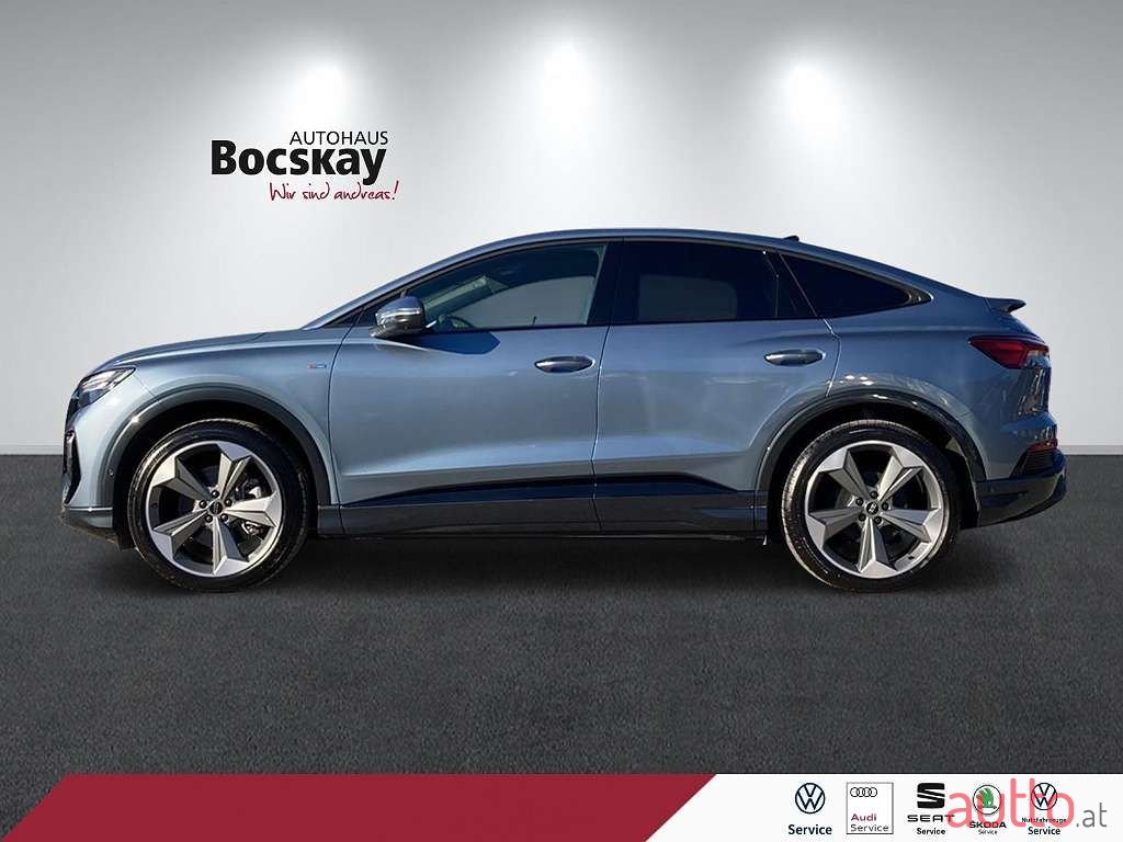 2023' Audi Q4 photo #2