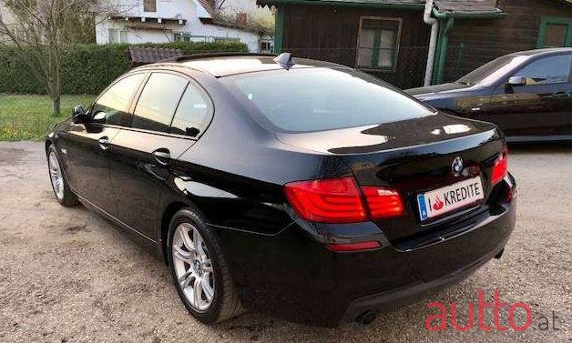 2012' BMW 5Er-Reihe photo #3