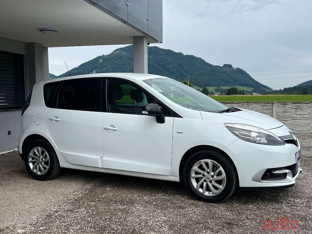 2016' Renault Scenic photo #4