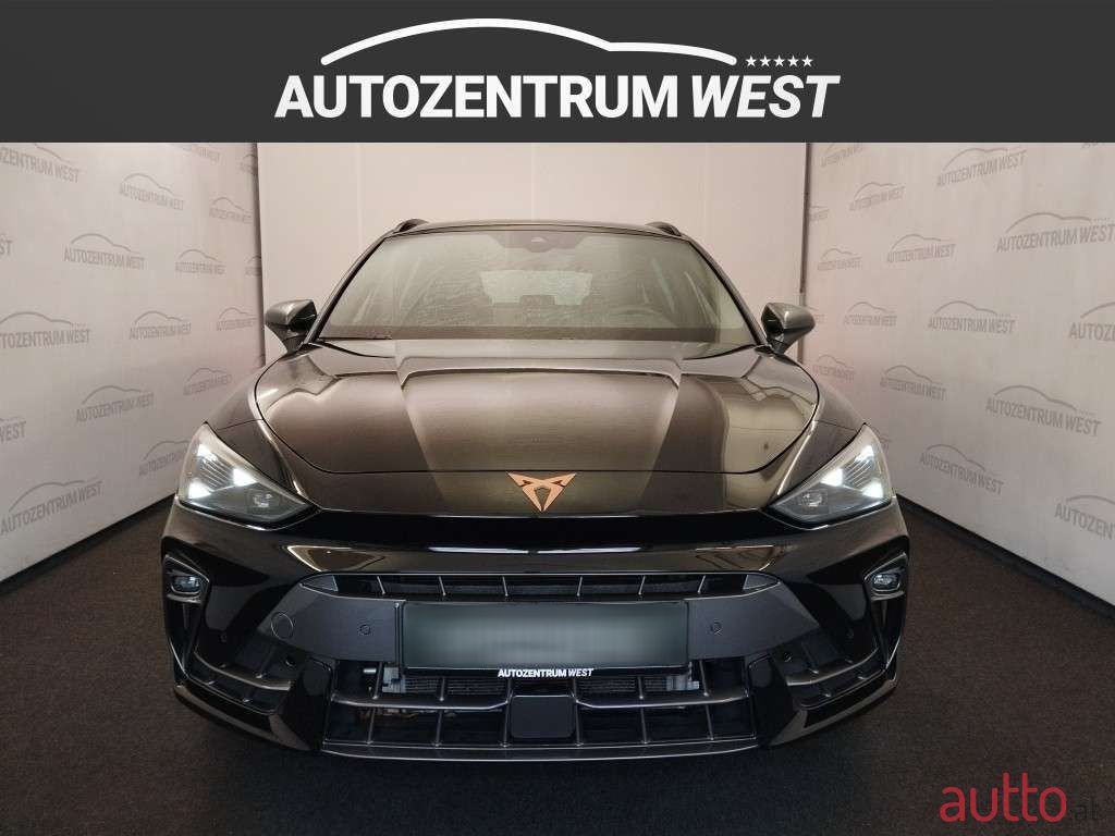 2024' Cupra Leon photo #2