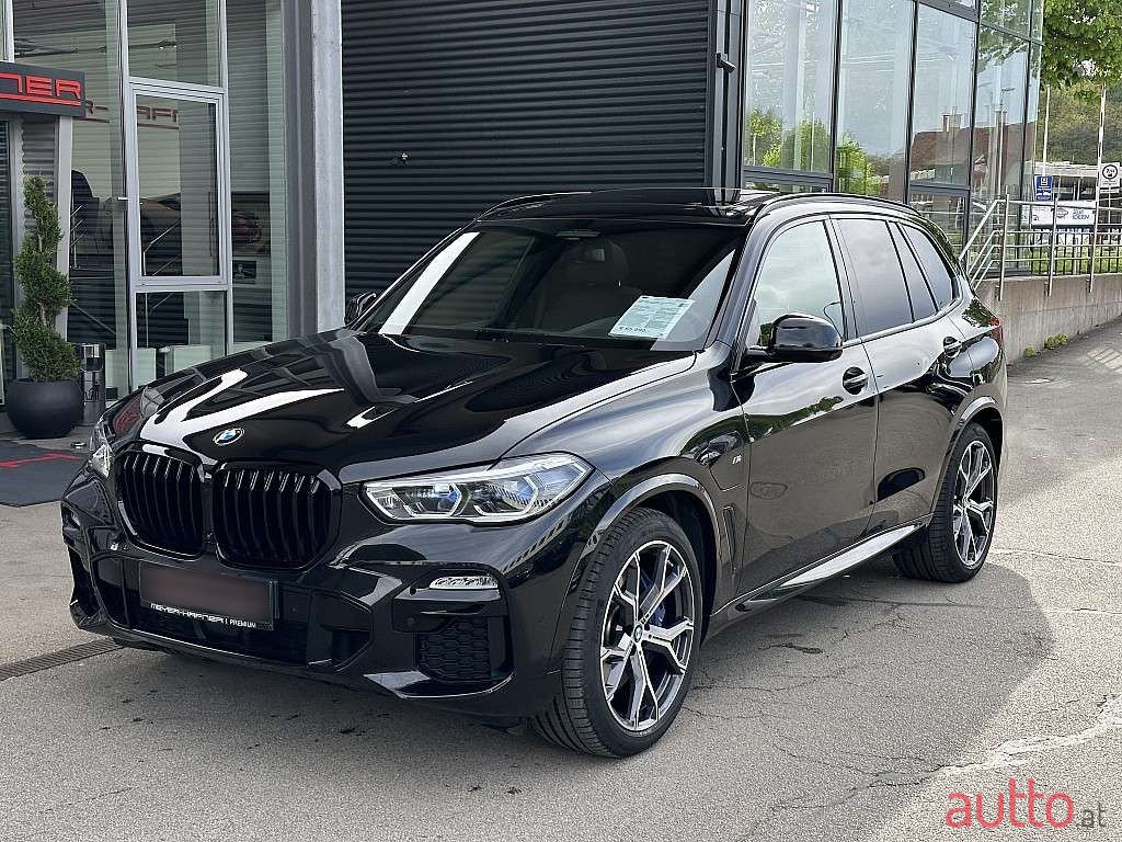 2019' BMW X5 photo #1