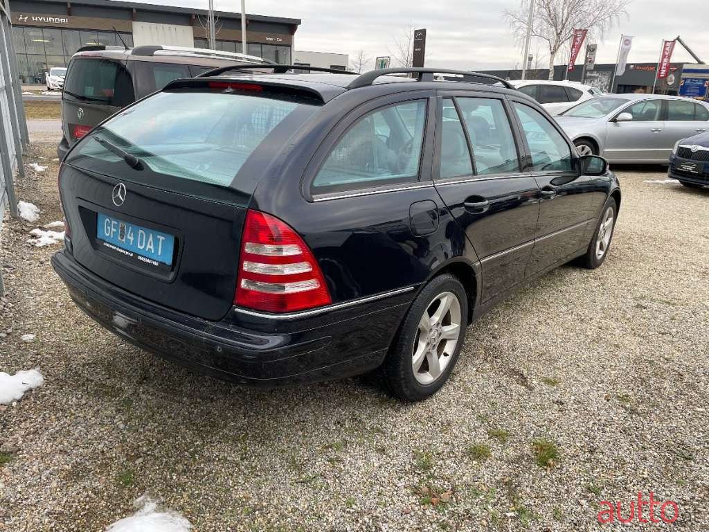 2007' Mercedes-Benz C-Klasse photo #3