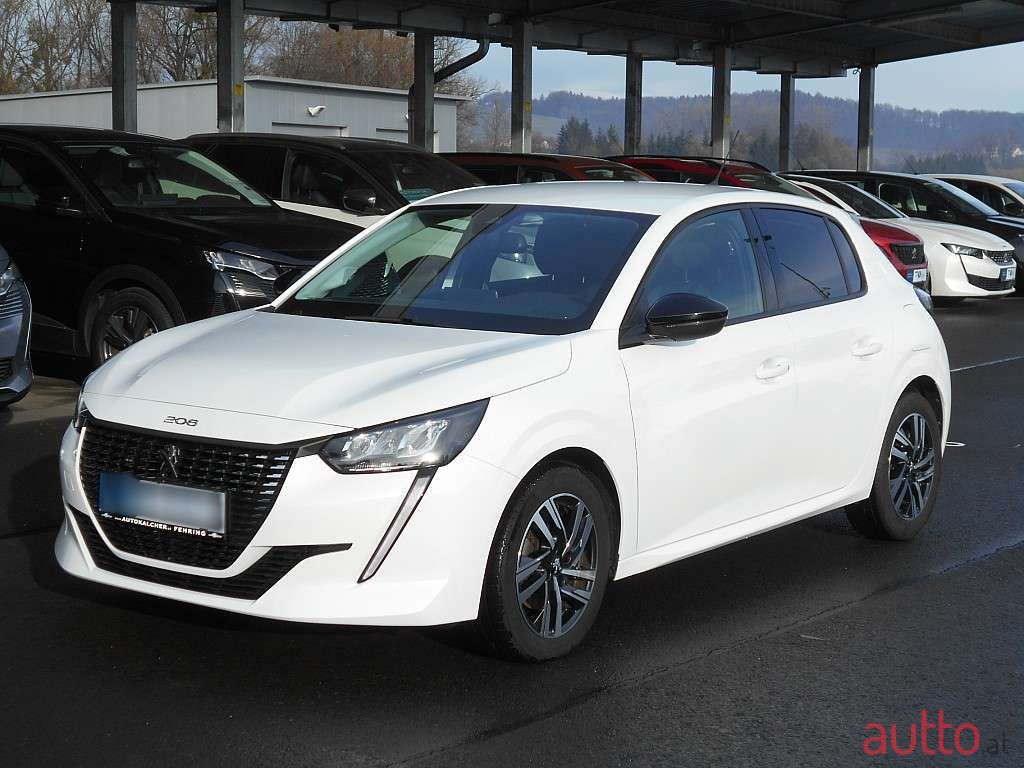 2022' Peugeot 208 photo #1