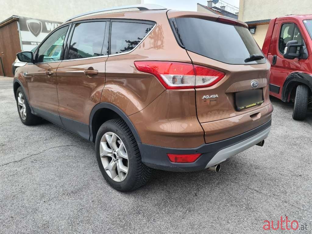 2013' Ford Kuga photo #5