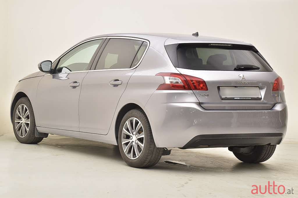 2017' Peugeot 308 photo #3