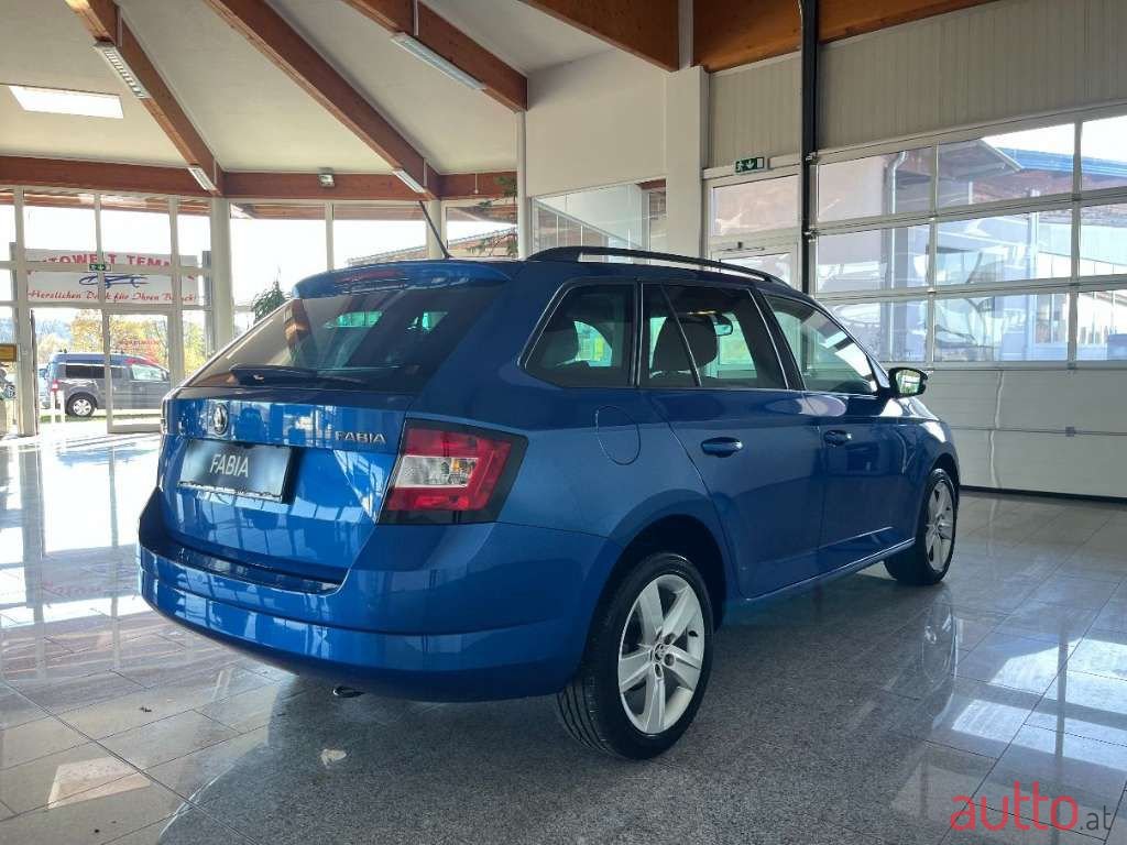 2017' Skoda Fabia photo #4