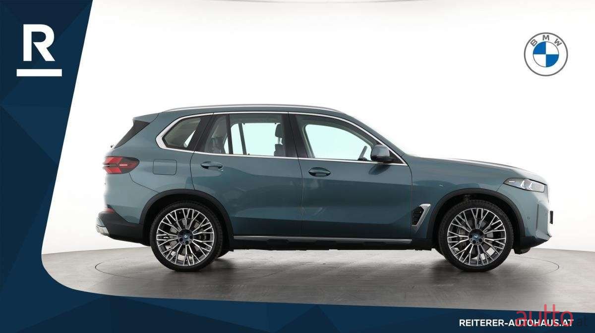 2023' BMW X5 photo #5