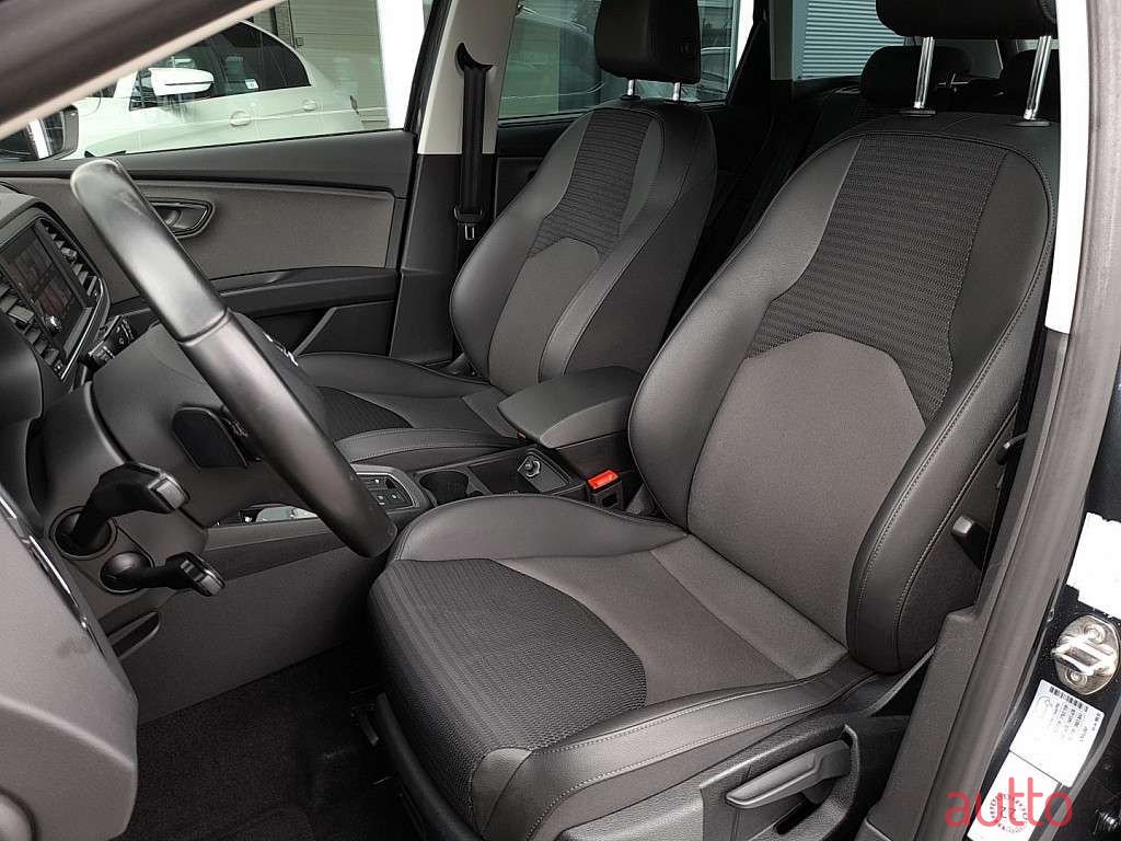 2018' SEAT Leon photo #4