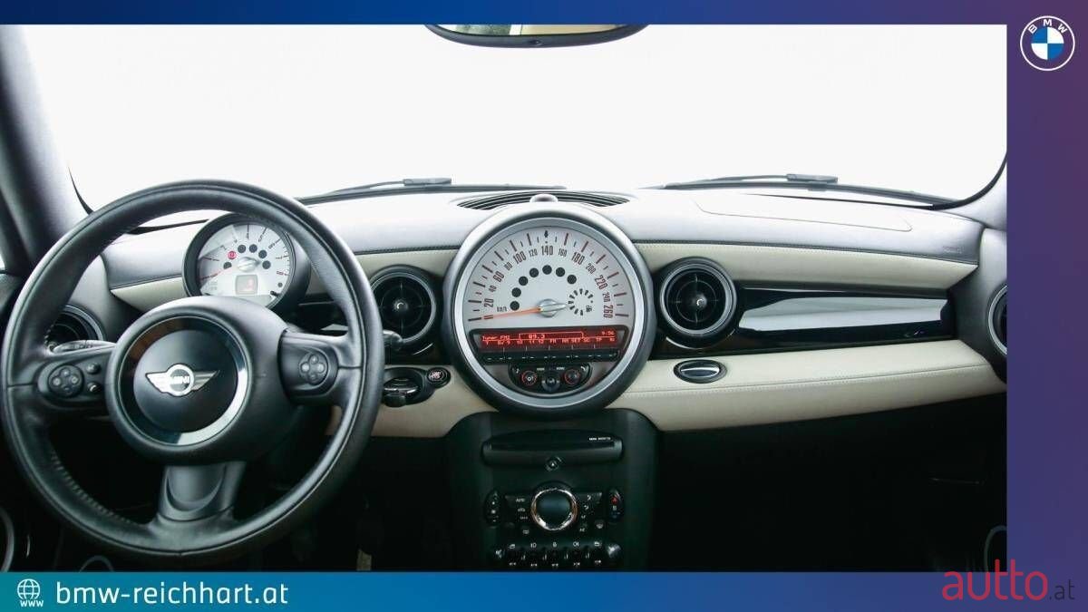 2013' MINI Cooper photo #6