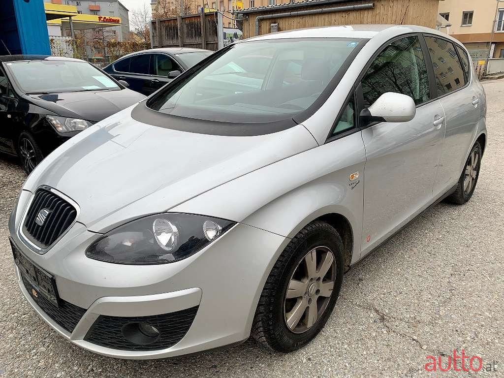 2011' SEAT Altea photo #1