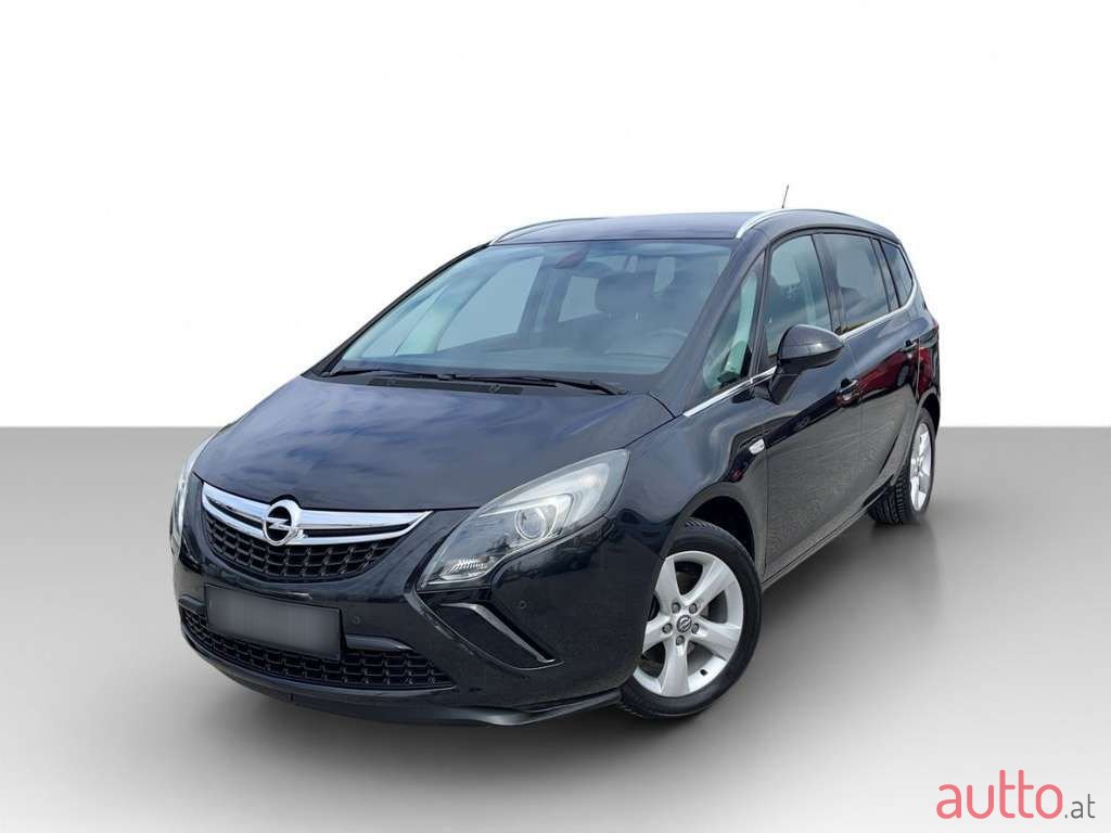 2012' Opel Zafira photo #1