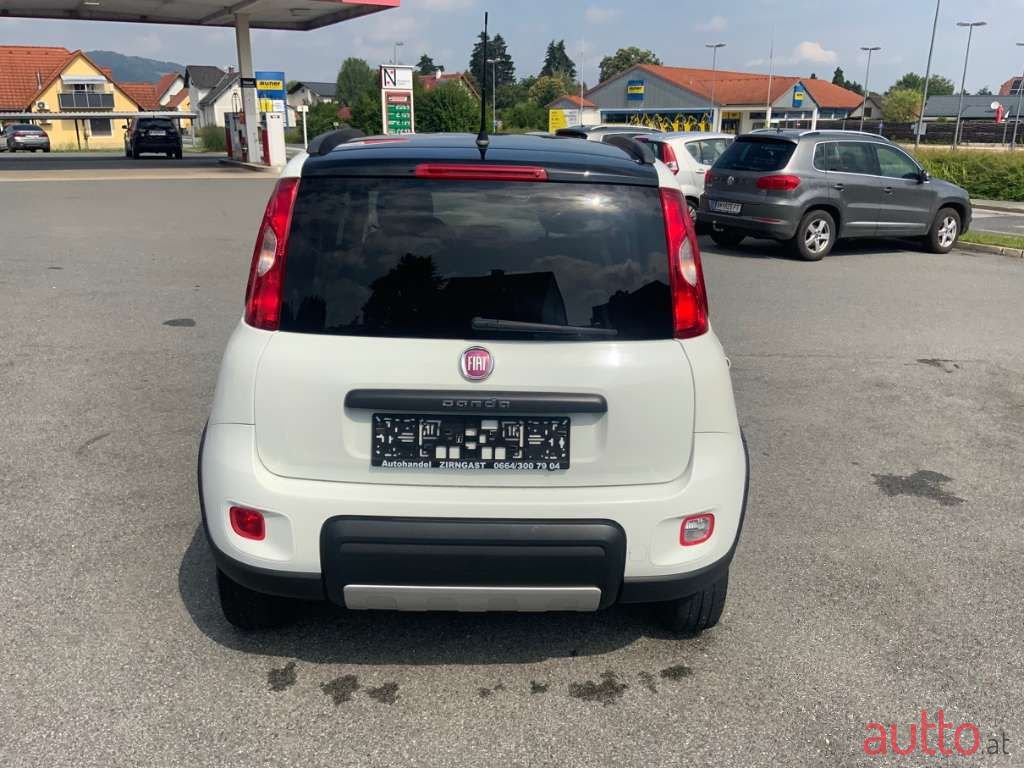 2014' Fiat Panda photo #6