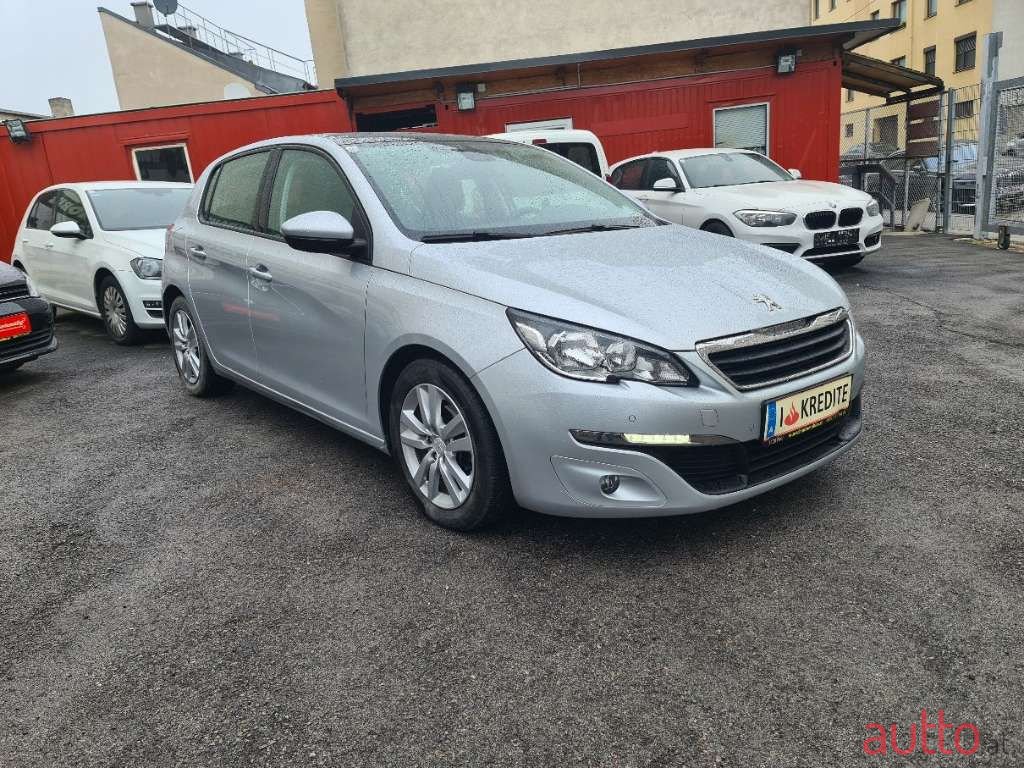 2014' Peugeot 308 photo #3