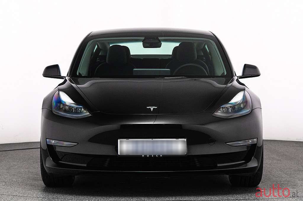 2022' Tesla Model 3 photo #1