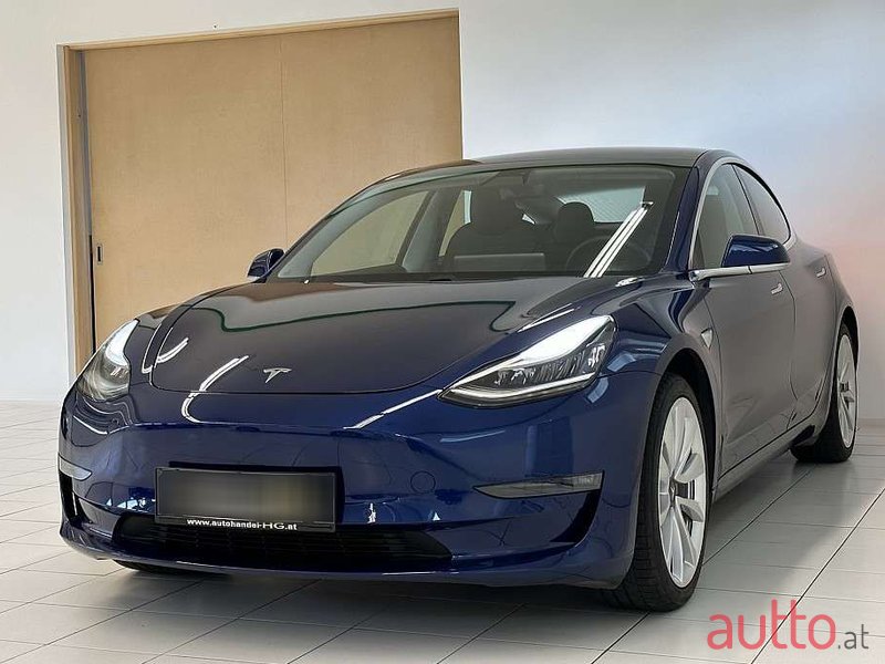 2020' Tesla Model 3 photo #3