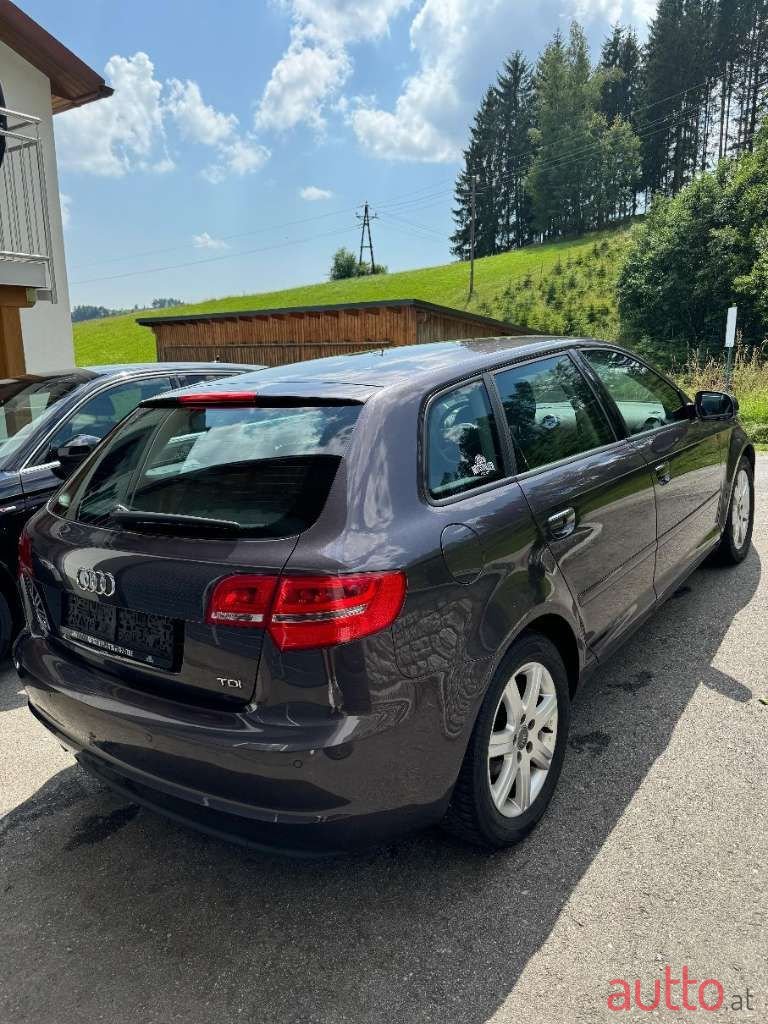 2011' Audi A3 photo #3