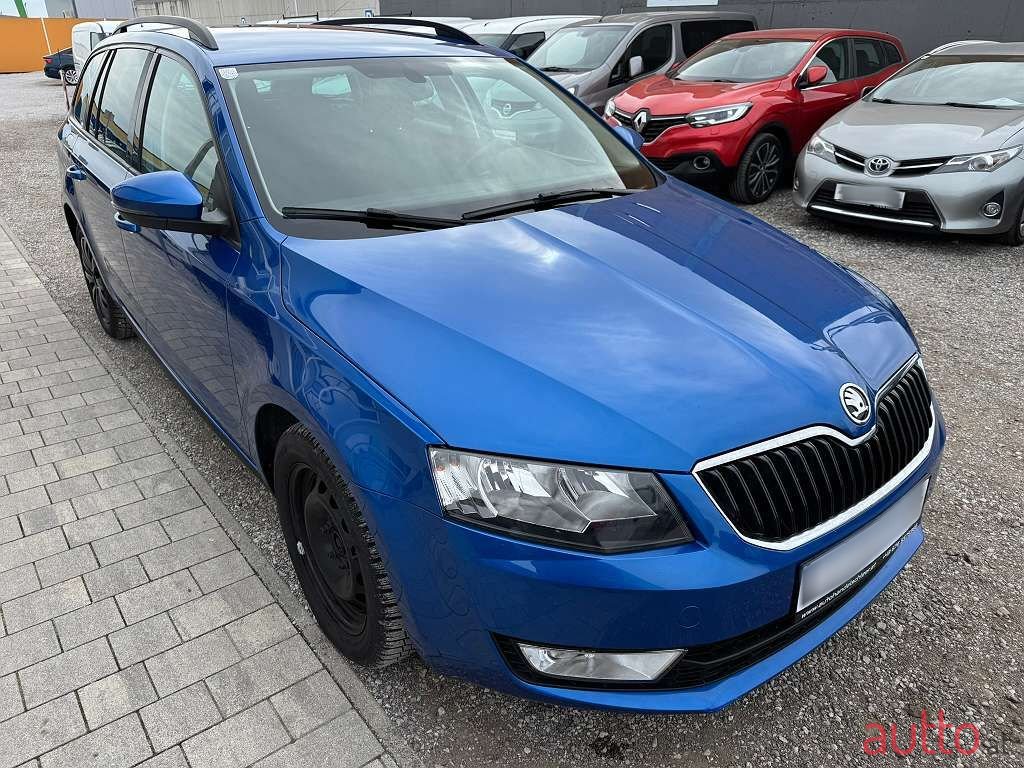 2016' Skoda Octavia photo #6