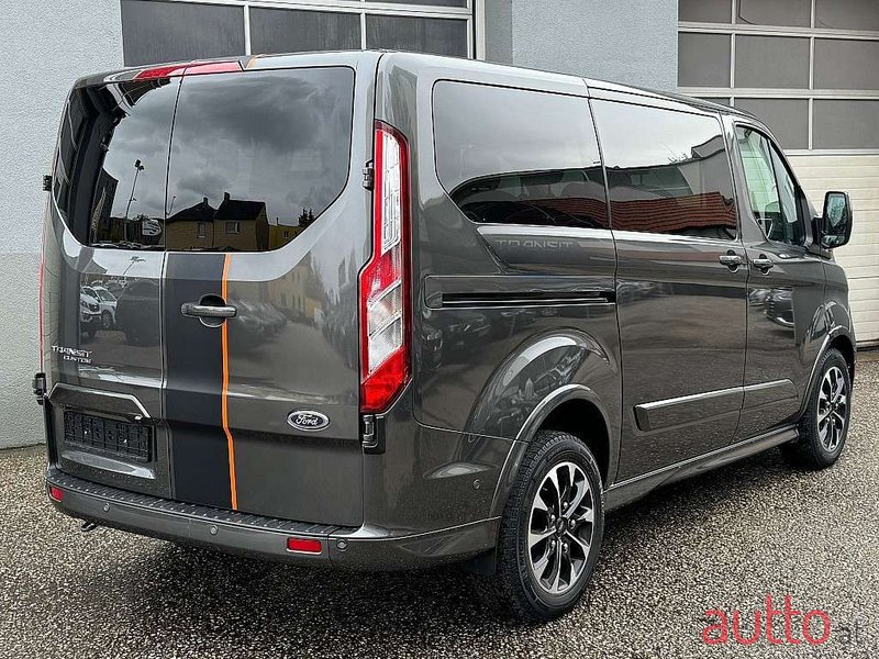 2021' Ford Transit Custom photo #5