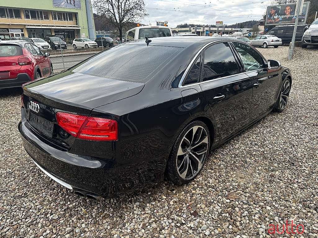 2013' Audi A8 photo #3