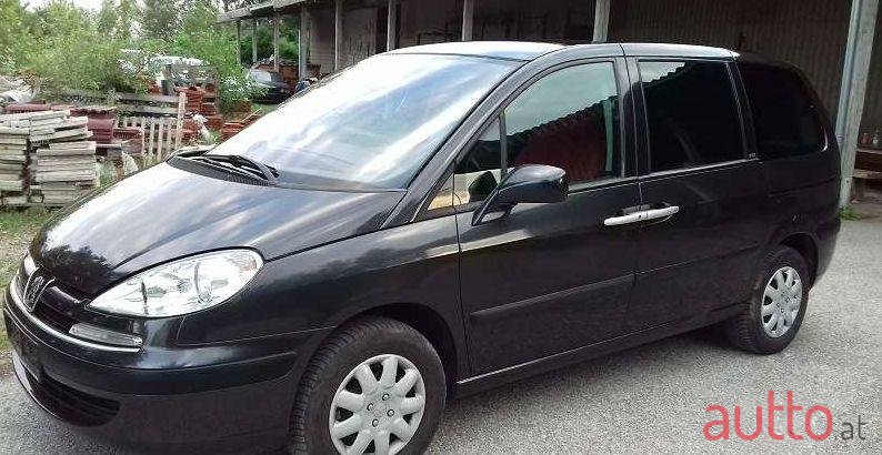 2006' Peugeot 807 photo #1