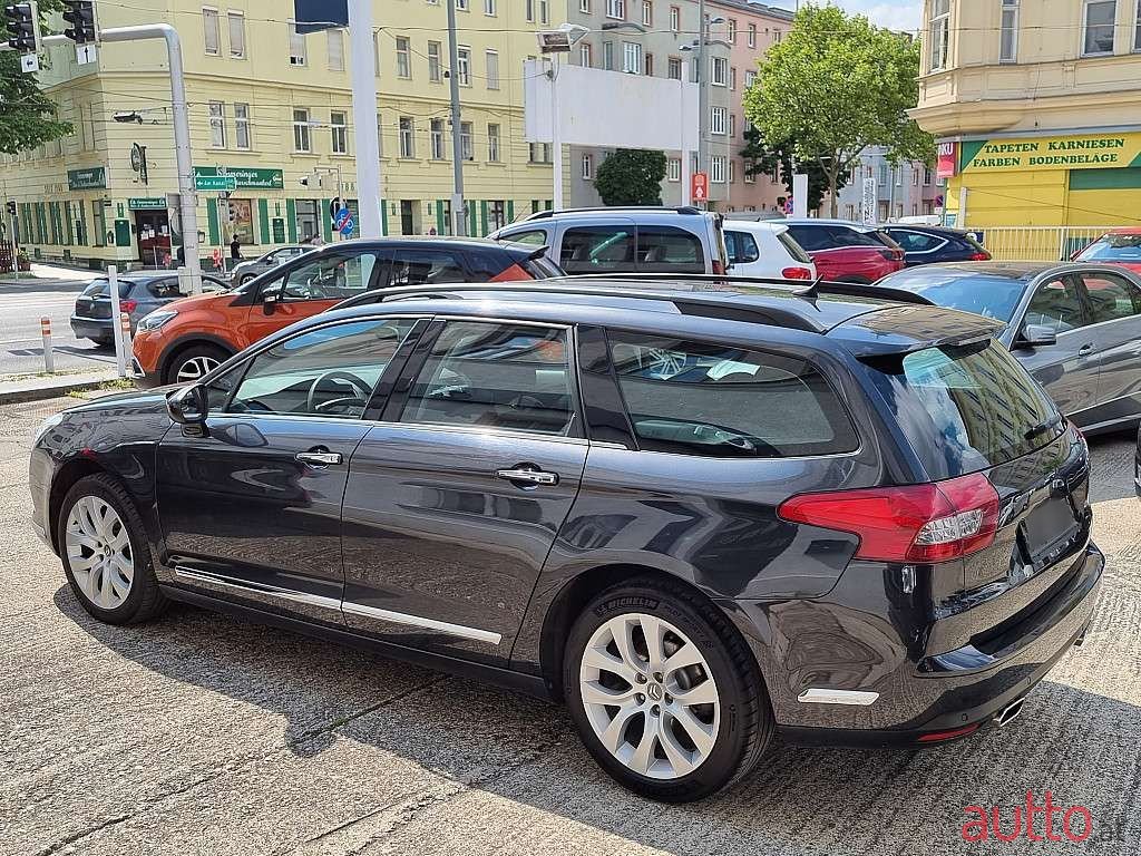 2011' Citroen C5 photo #1