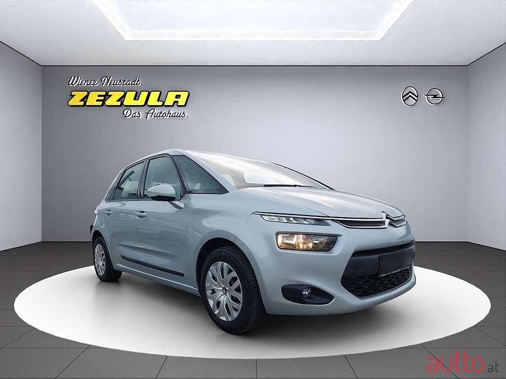 2014' Citroen C4 Picasso photo #6