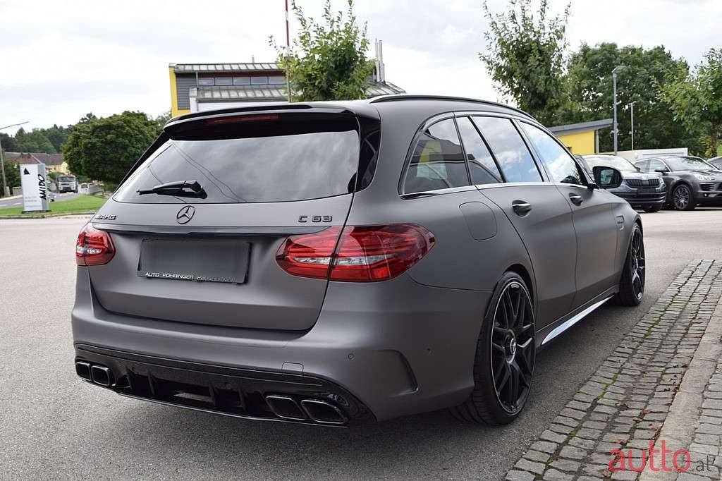 2017' Mercedes-Benz C-Klasse photo #3